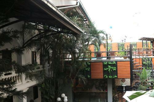 Mali Namphu Hotel