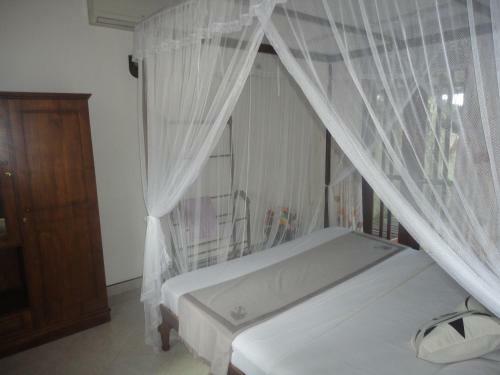 Bed & Breakfast Sapara River Guest