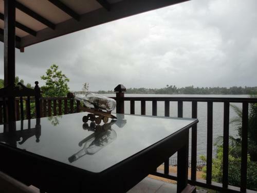 Bed & Breakfast Sapara River Guest