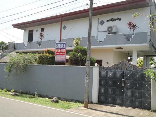 Bed & Breakfast Sapara River Guest