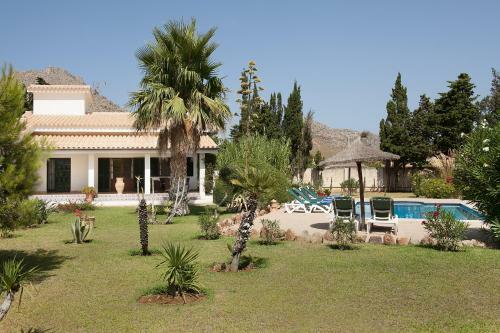 Villa Cipreses