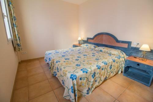 Apartment Near The Sea With Wifi And Pool