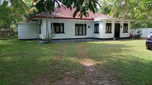 Hostal Serenity Inn Bentota