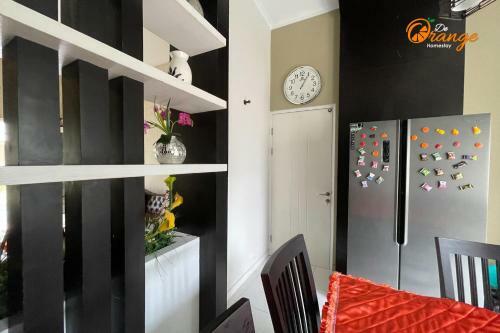 De Orange Guest House