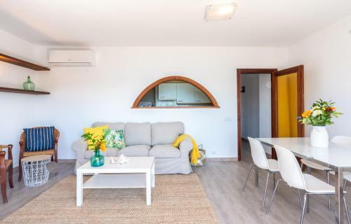 Apartments Port De Pollen�a