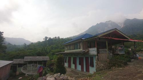 Penginapan Biringta