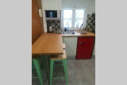 M3 Terrace. Cool Apartment 15 Min Center By Metro