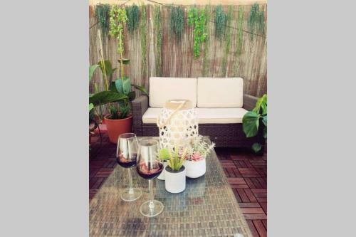M3 Terrace. Cool Apartment 15 Min Center By Metro