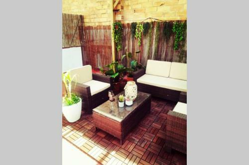 M3 Terrace. Cool Apartment 15 Min Center By Metro