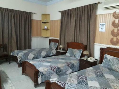 Hostal Royal Guest House