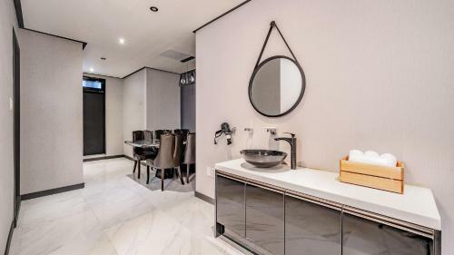 White Beach Pension