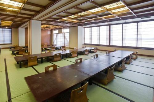 Nakahara Bessou