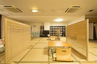 Capsule Hotel The Inn