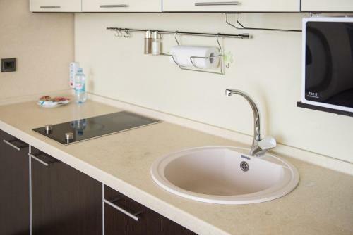 Apartment On Kunayeva 38