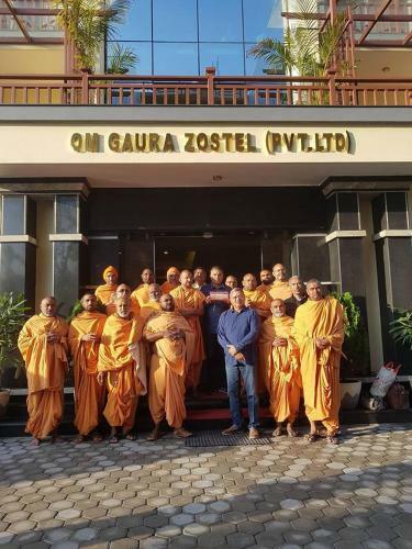 Albergue Om Gaura Hotel