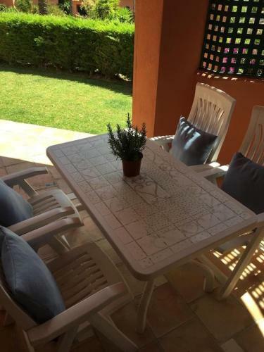 Los Altos Apartment