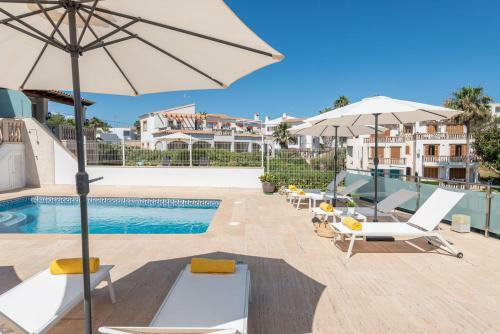 New! Stunning Villa With Sea View, Pool, Sauna And Jacuzzi