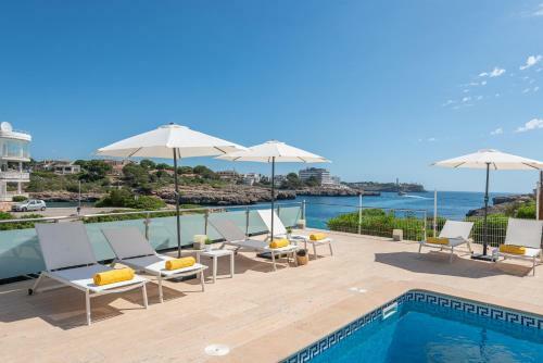 New! Stunning Villa With Sea View, Pool, Sauna And Jacuzzi
