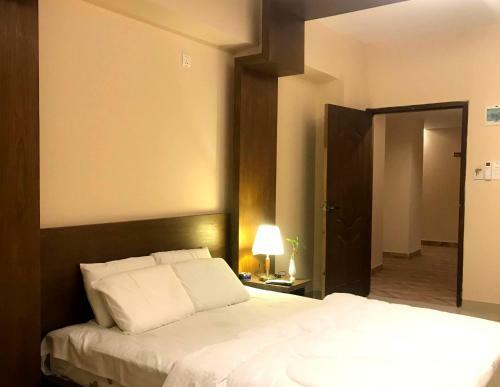 Baba Lodge Hotel