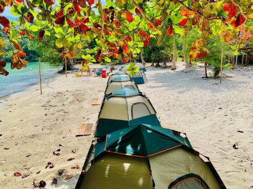 Albergue Preahatith Island