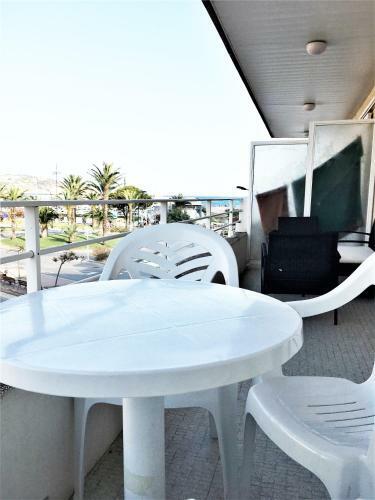 Apartament A La Costa Brava L'estartit - Myanna