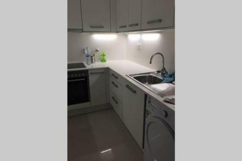 Apartamento Nuevo,con Parking Y Ascensor