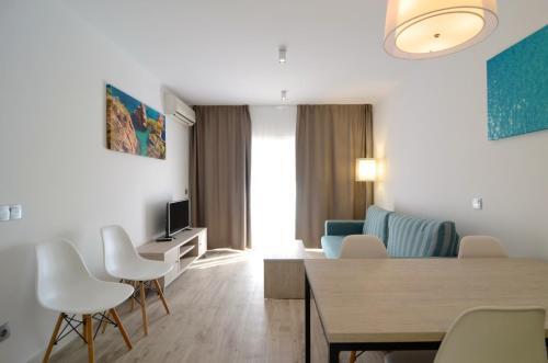 Apartamento Festastar 209