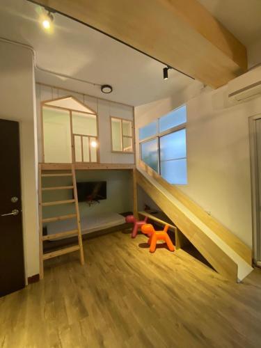 Peekaboo Homestay
