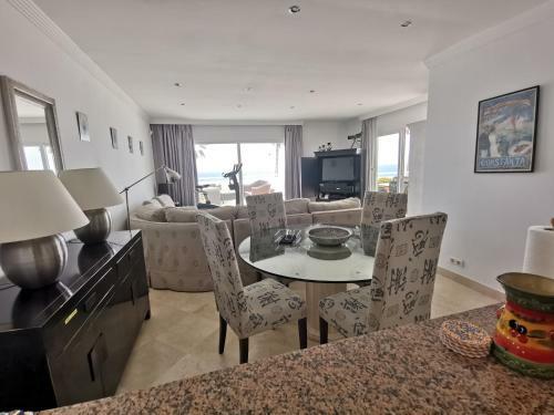 Sinfonia Del Mar Apartment