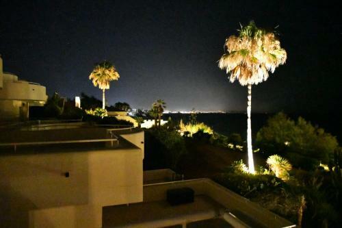 Sinfonia Del Mar Apartment