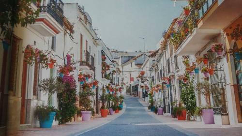 Estepona, Apartamento En Primera Linea de Playa