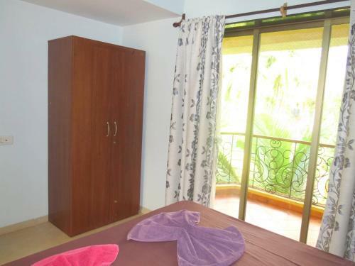 06) Spacious Luxurious Penthouse Apartment Sleeps 7 & Wifi