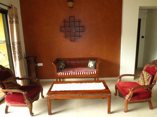 06) Spacious Luxurious Penthouse Apartment Sleeps 7 & Wifi