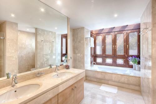 Apartamento Hanami Alcazaba Beach Penthouse