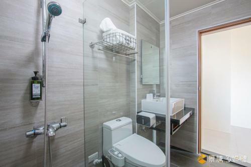 M2 Villa