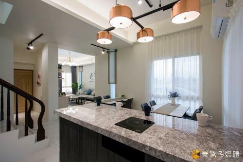 M2 Villa