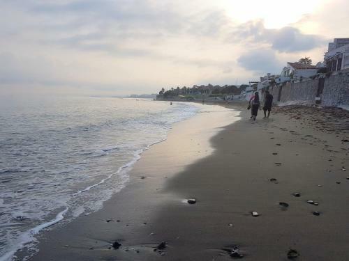 Adosado Junto A Mar