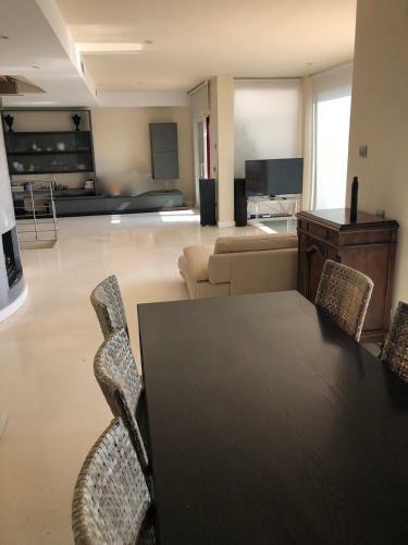 Apartamento Atico-duplex Primera Linea de Playa En El Centro de Estepona
