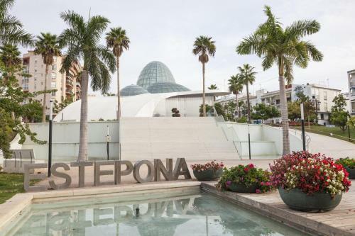 Estepona Seafront Apartment
