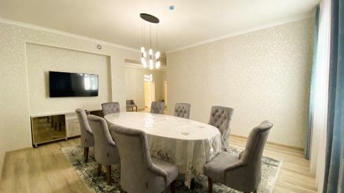 Golden Ray Hotel
