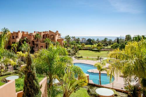 Seaview Luxury Penthouse Apartment 24 Hour Security And Underground Parking