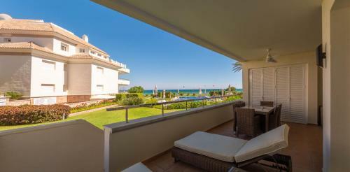 Apt 321 Heaven Beach Apartments Guadalmansa Playa