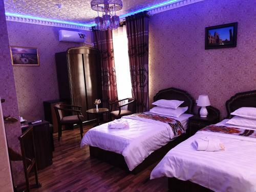 Sharq Plaza Hotel