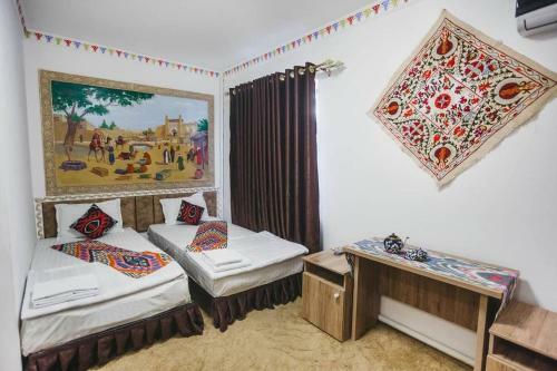Hostal Yasmina Hotel