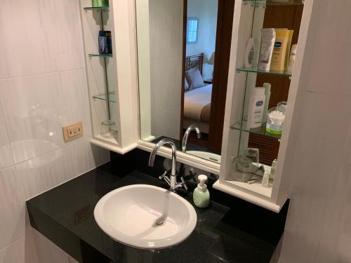 1 Bdr Apartment Allamanda Phuket, Nr. 3