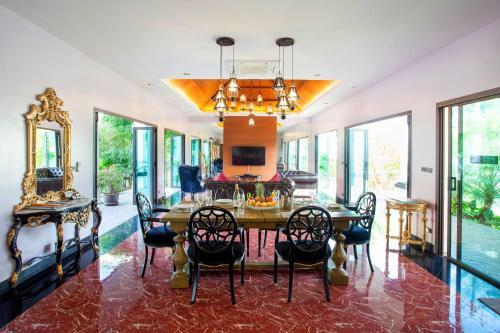 Jewels Villas Phuket