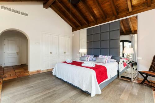 Villa Casasola
