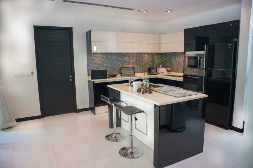 Diamond 3 Bed Pool Villa
