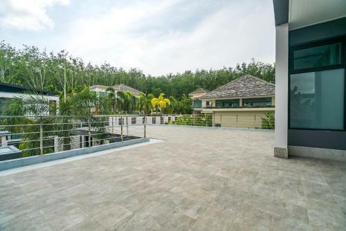 Diamond Villas By Lofty