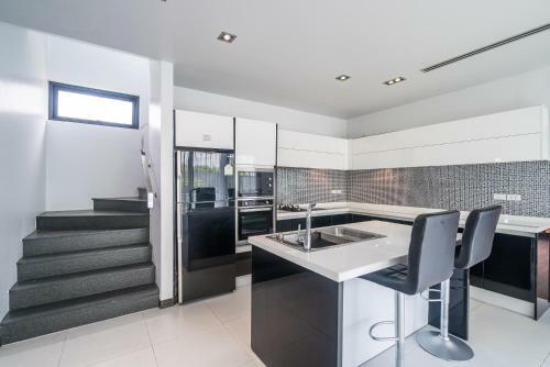 Diamond Villas By Lofty